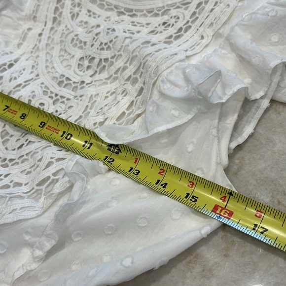 White Hello Molly Days Stay The Same Open Back Crochet Ruffle Romper White Small - Picture 9 of 16